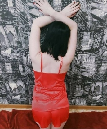 💋 Я могу исполнить твои сокровенные фантазии и удовлетворить все твои желания. Мои услуги включают классический секс, оральный секс, эротический массаж и многое другое. 🌟 Несомненно, ты будешь доволен моим опытом и моим вниманием к тебе. У меня есть отличные отзывы от предыдущих клиентов, которые остались в восторге от встречи со мной. 🌹 Приглашаю тебя на интимное свидание в Москве, чтобы создать незабываемую атмосферу нашей встречи. Жду твоего звонка. 💕 Татьяна